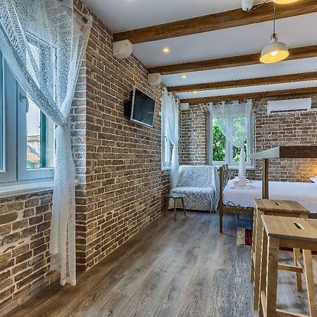 ספליט Charming Studio Apartment מראה חיצוני תמונה