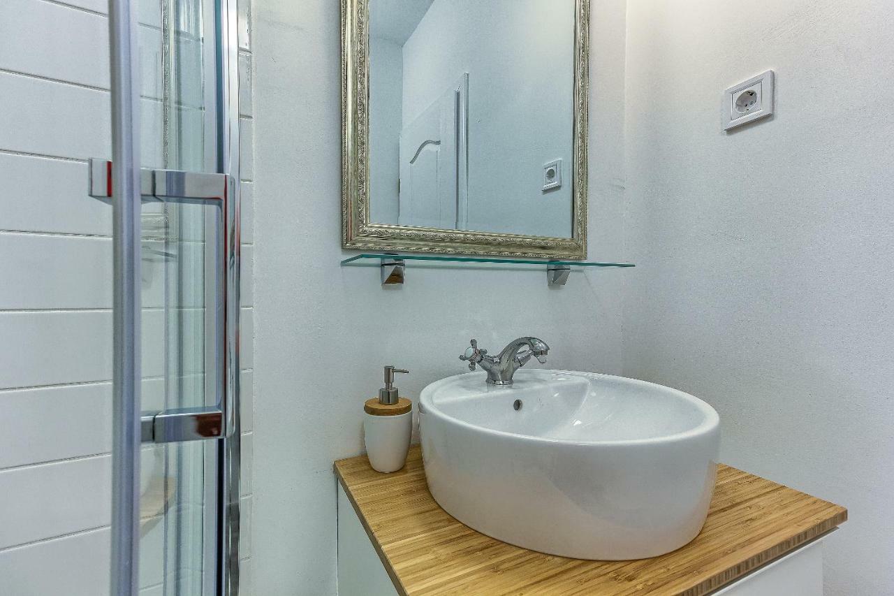 ספליט Charming Studio Apartment מראה חיצוני תמונה