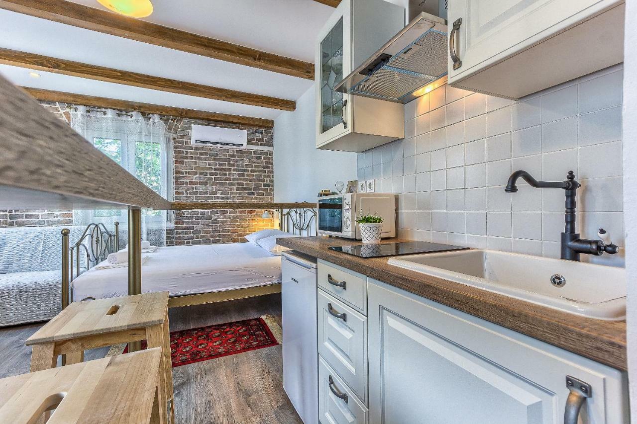 ספליט Charming Studio Apartment מראה חיצוני תמונה