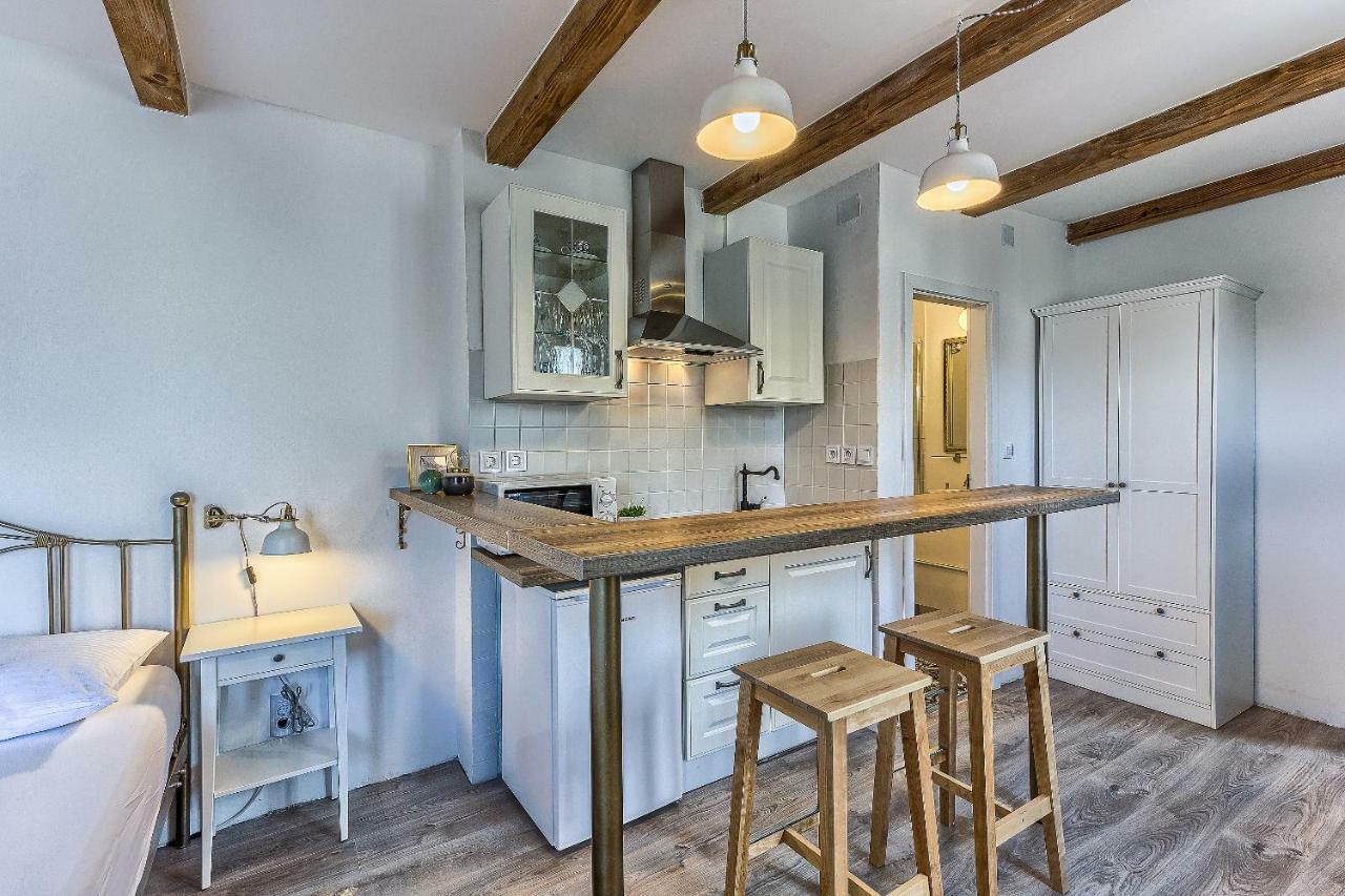 ספליט Charming Studio Apartment מראה חיצוני תמונה